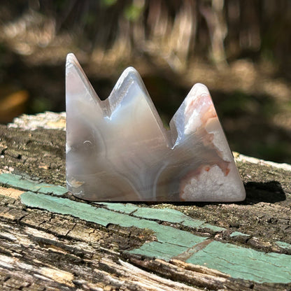 Flower Agate Mountain