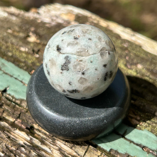 Kiwi Jasper Sphere