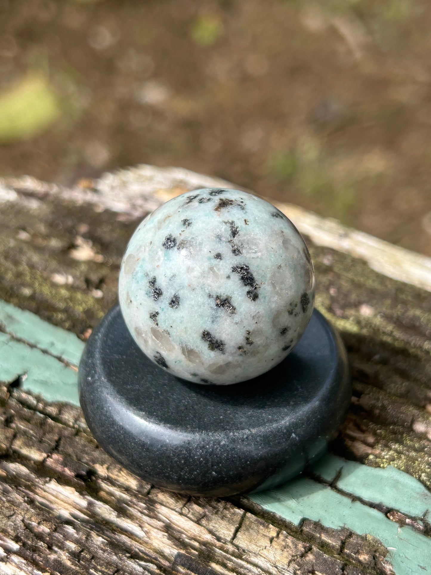 Kiwi Jasper Sphere