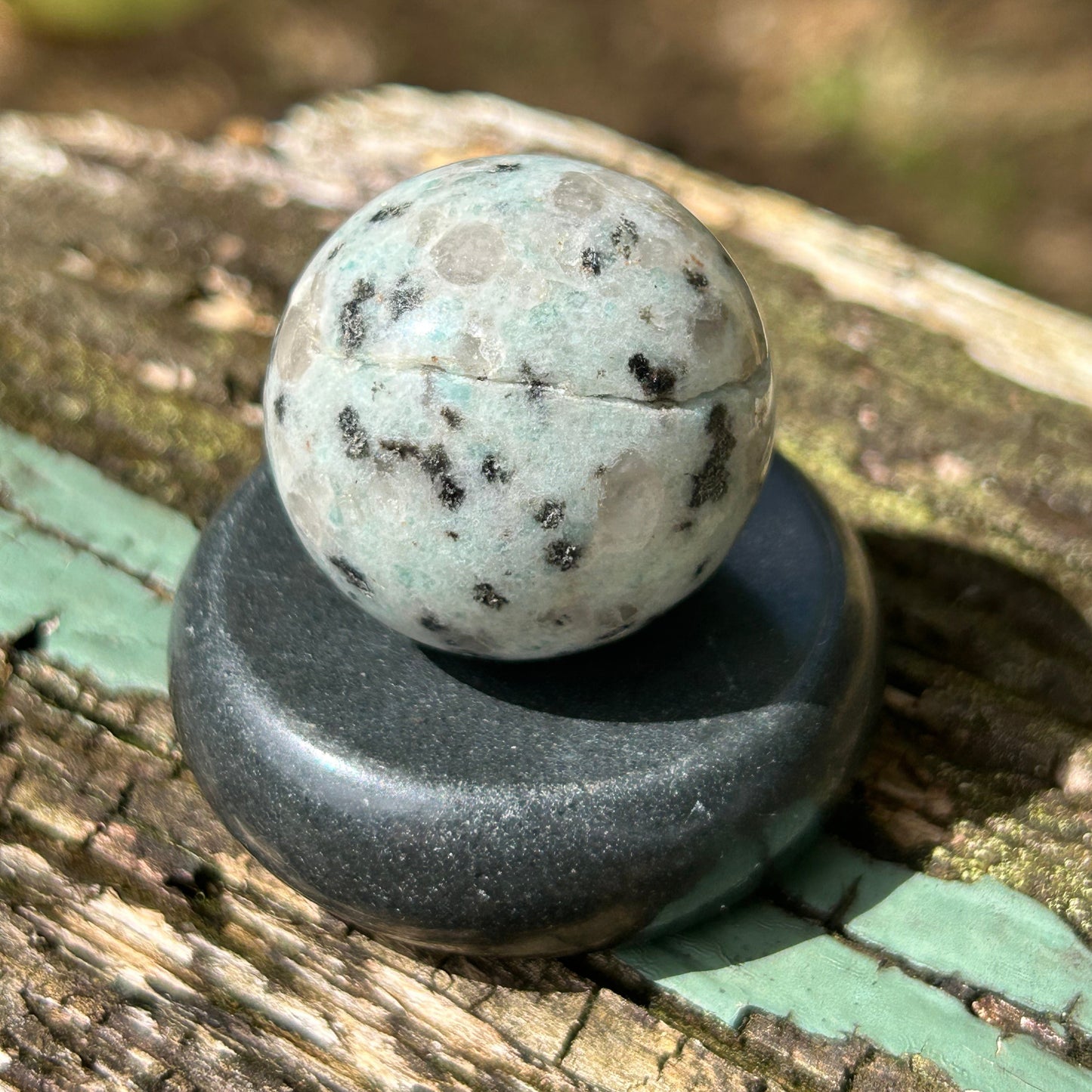 Kiwi Jasper Sphere